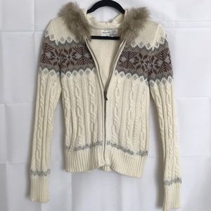 Beige Knitted Zipper Hoodie